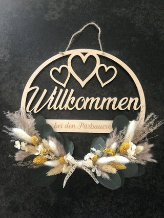 Willkommensschild - Herzen mit Trockenblumen - Handwerkstueck Shop